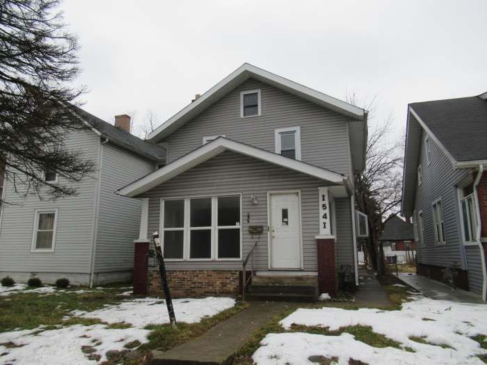 1541 gennesse ave